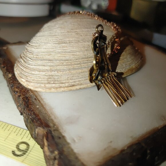 Vintage 12K Gold Moveable Intricate Pendant Necklace 14K GF Chain Pearl Accents - Picture 13 of 16